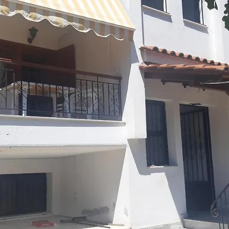 Tsatsalmas With Sea View Daire