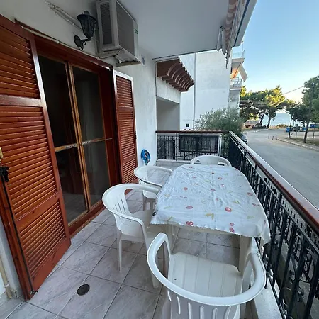 Tsatsalmas With Sea View Metamorfosi (Sithonia)