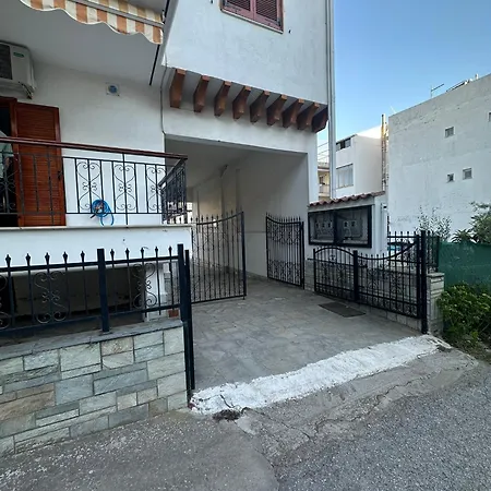 Apartment Tsatsalmas With Sea View