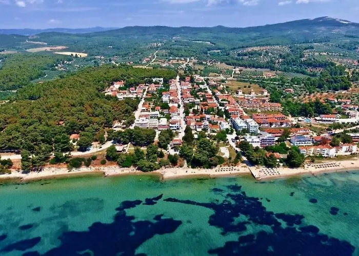 Tsatsalmas With Sea View