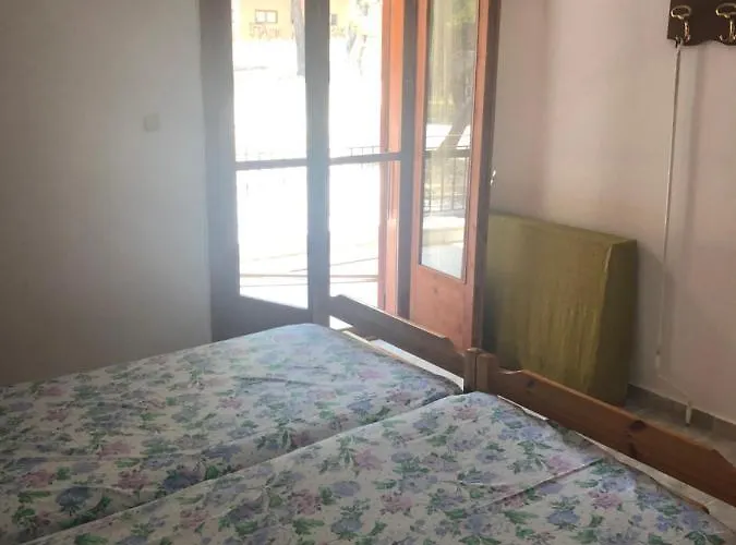 Апартаменты Tsatsalmas With Sea View Метаморфоси