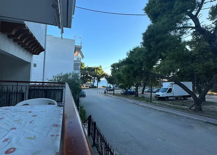 Апартаменты Tsatsalmas With Sea View *